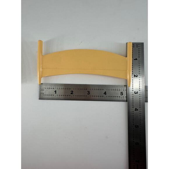 1998 Mattel Barbie Yellow Bed Headboard and Footboard Replacement Parts - Picture 6 of 7